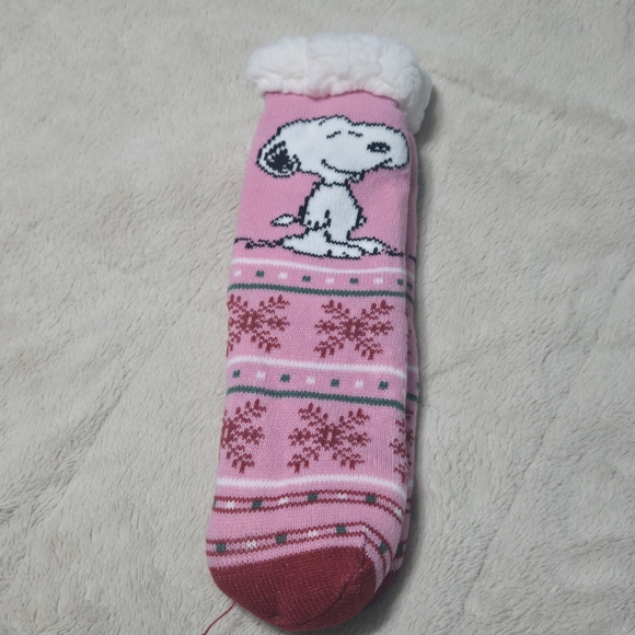 Snoopy Sherpa Lined Socks - One Size Fits Most Non-Slip - Picture 3 of 8